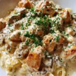 Keto Chicken Alfredo