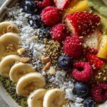breakfast smoothie bowl