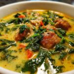 keto spinach sausage soup