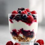 Sugar-Free Berry Yogurt Parfaits